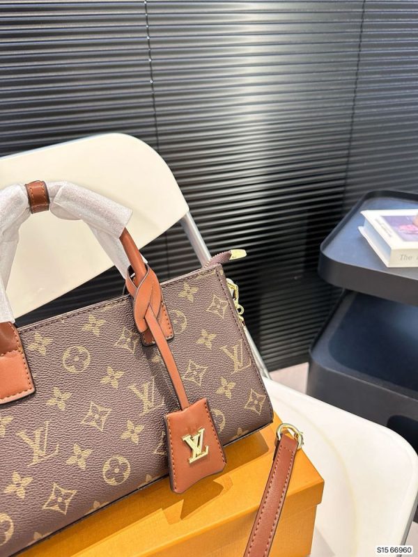 New Fashion LV Handbag L1115