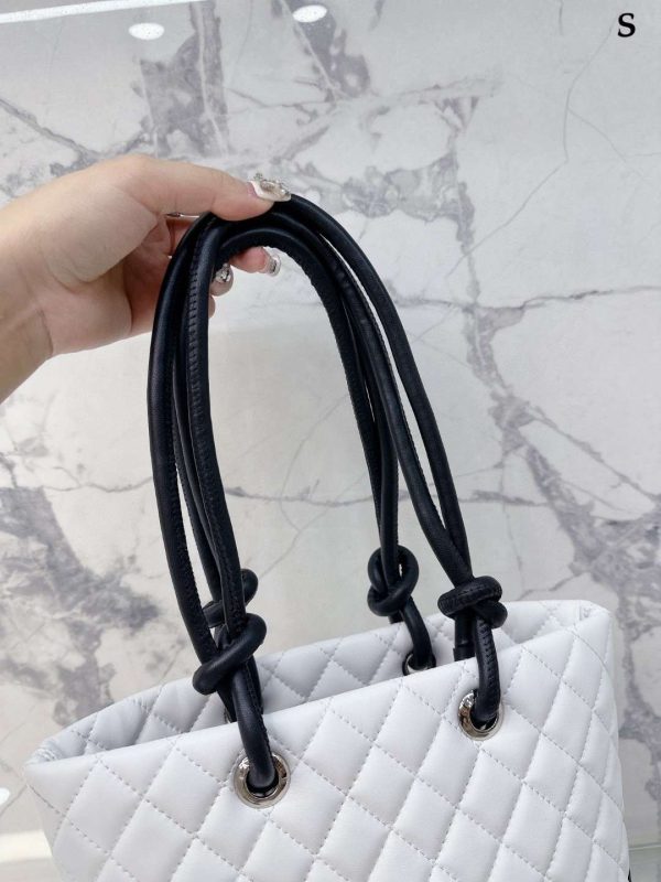 New Fashion CN Handbag 613