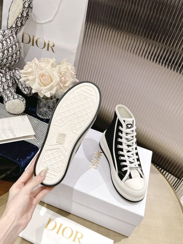 New Fashion Women Dior Shoes 049