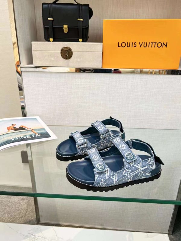 New Fashion Women LV Shoes 168