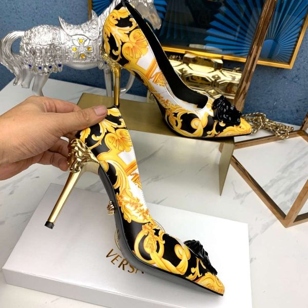 New Fashion Women Versace Shoes 011