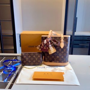 New Fashion LV Handbag L684