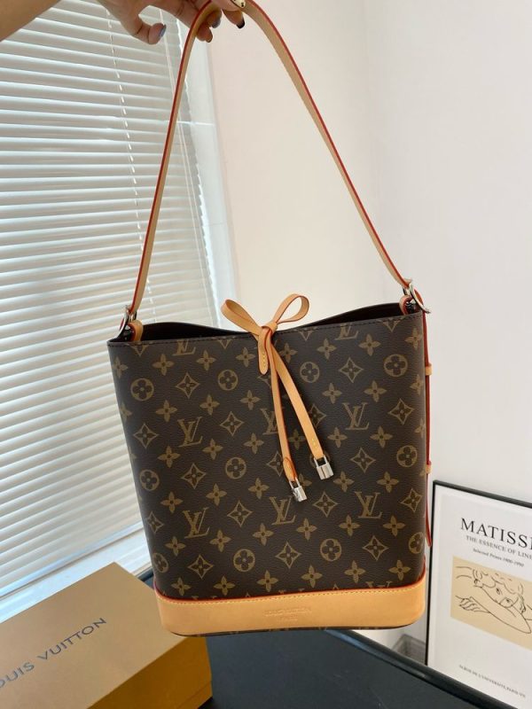 New Fashion LV Handbag L1202.2