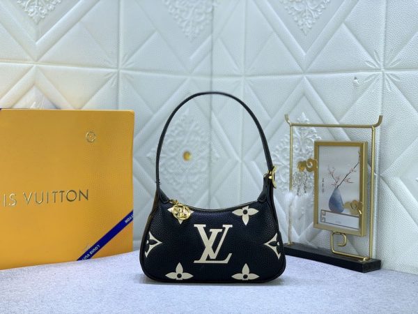 Luxury LV Handbag M82391.1