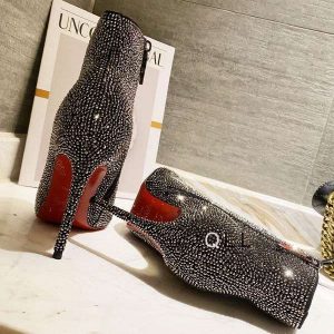 New Fashion Christian Louboutin Women Shoes 050