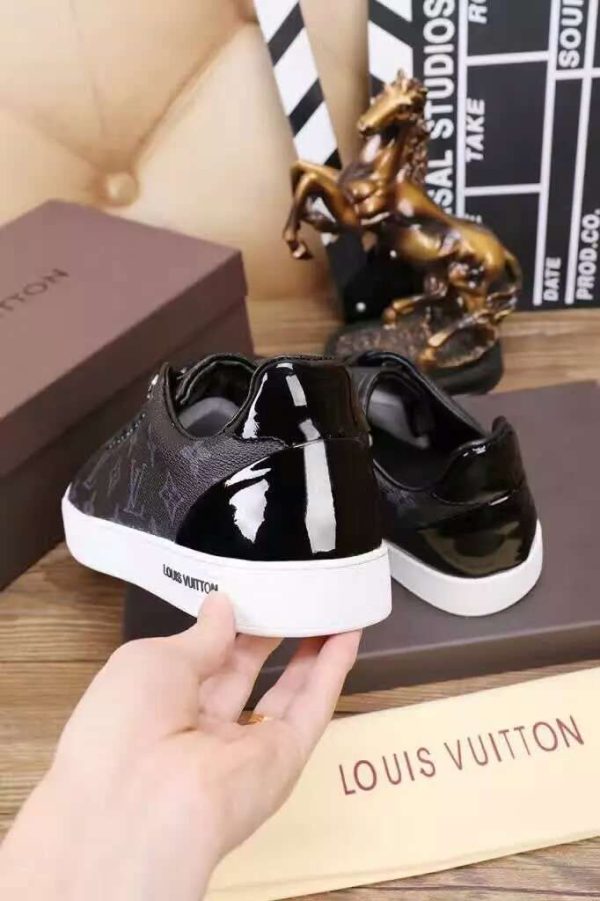 New Fashion Men LV Shoes 003