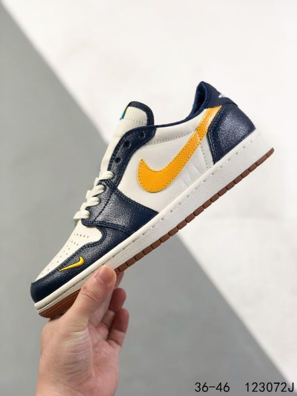 New Fashion Shoes AJ 1 Low OG MARQUETTE AJ3030