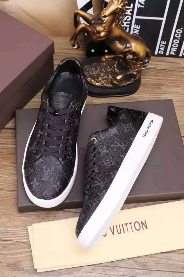 New Fashion Men LV Shoes 003