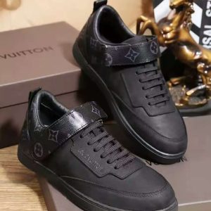 New Fashion Men LV Shoes 066