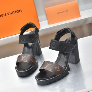 New Fashion Women LV Shoes 213