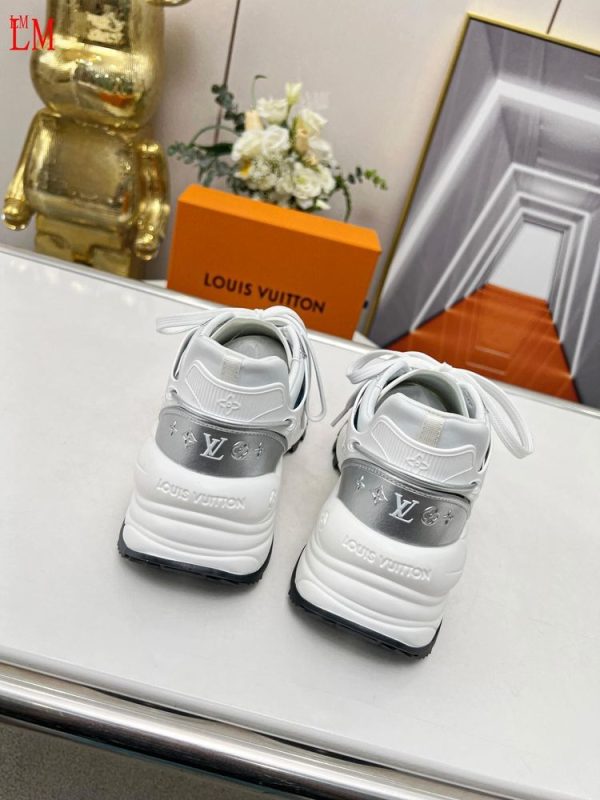 New Fashion Women LV Shoes 381