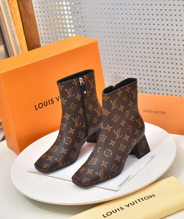 New Fashion Women LV Shoes 282