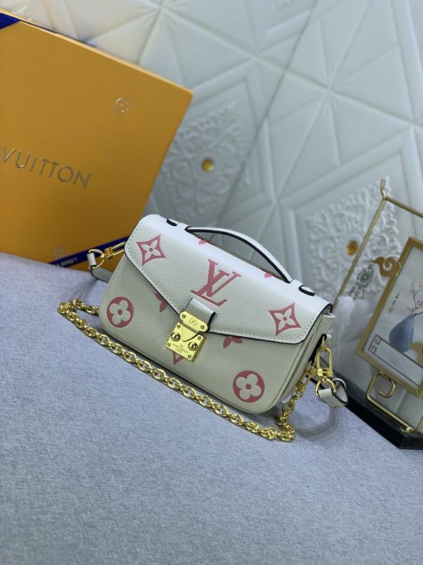 Luxury LV Handbag M46279