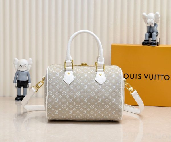 Luxury LV Handbag M59607