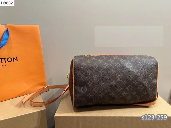 New Fashion LV Handbag L059