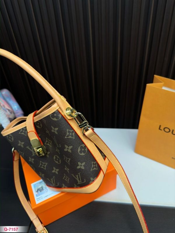 New Fashion LV Handbag L743