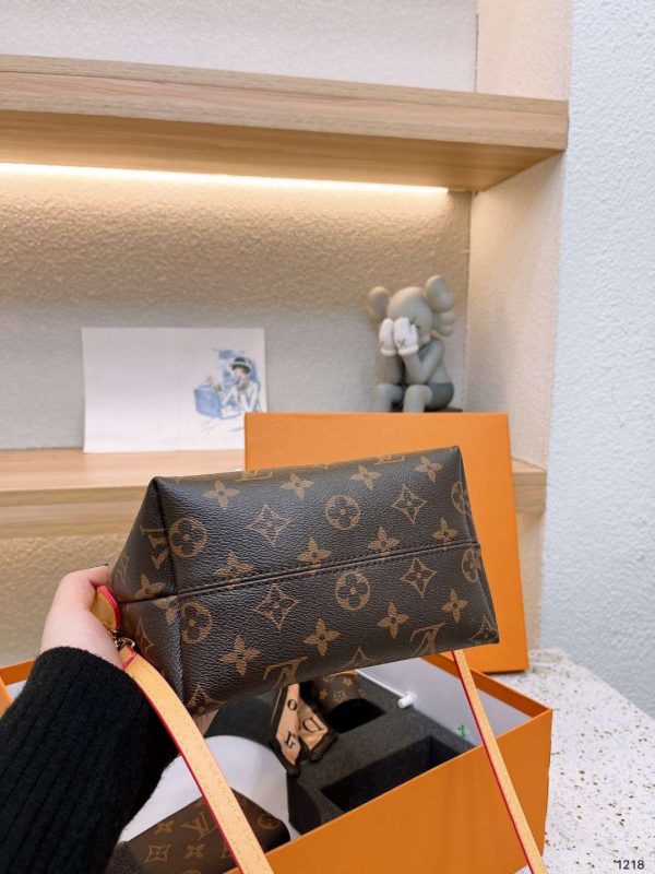 New Fashion LV Handbag L163