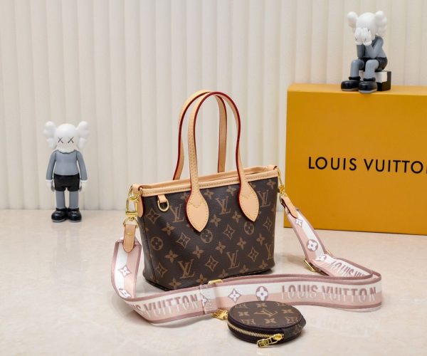 Luxury LV Handbag M46705