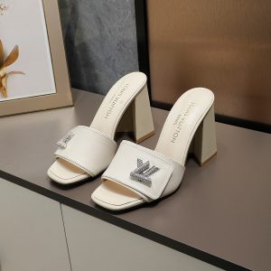 New Fashion Women LV Shoes 178