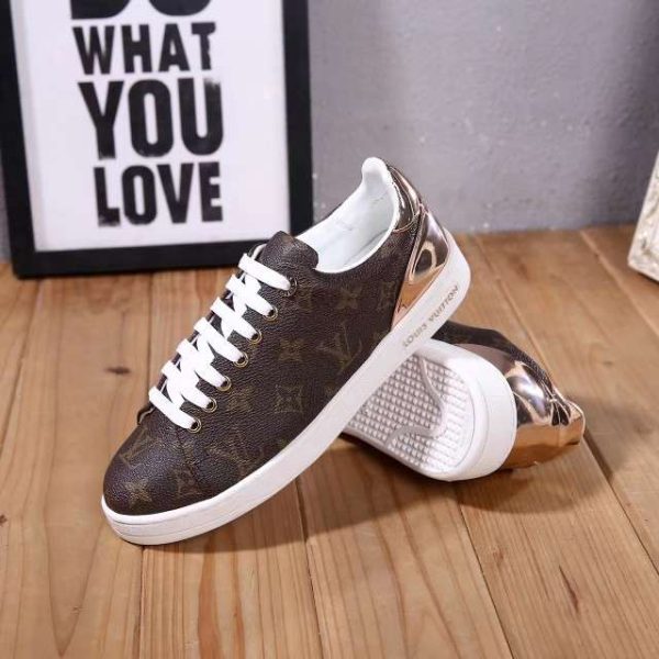 New Fashion Women LV Shoes 003