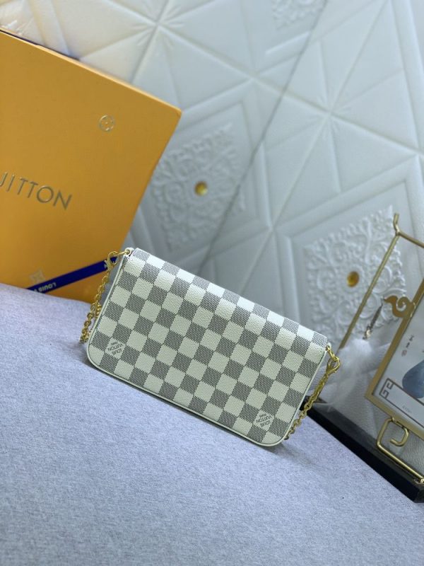 Luxury LV Handbag M61276.1