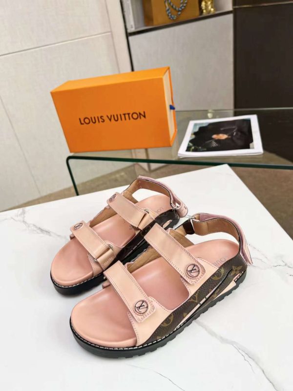 New Fashion Women LV Shoes 169