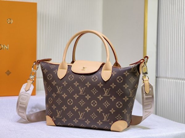 Luxury LV Handbag 66179