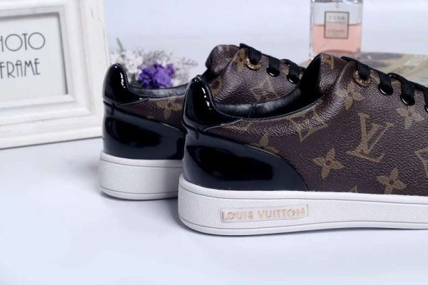 New Fashion Women LV Shoes 002