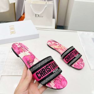 New Fashion Women Slippers 057