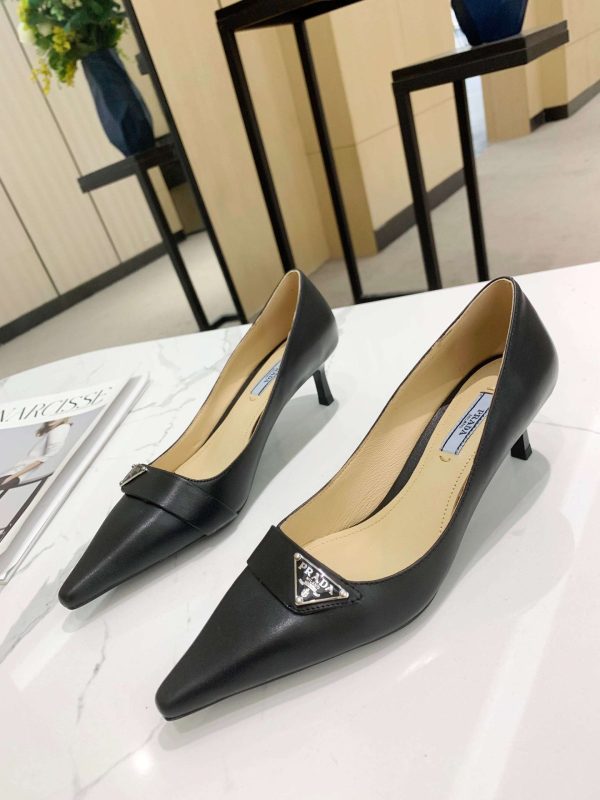 New Fashion Women Prada Shoes 002