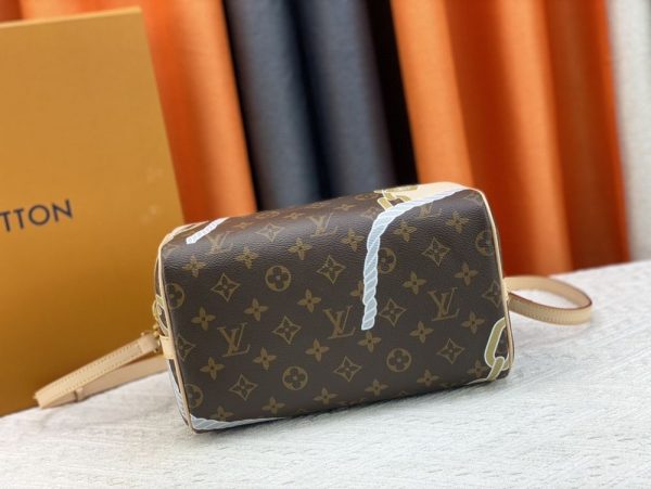 Luxury LV Handbag M40392