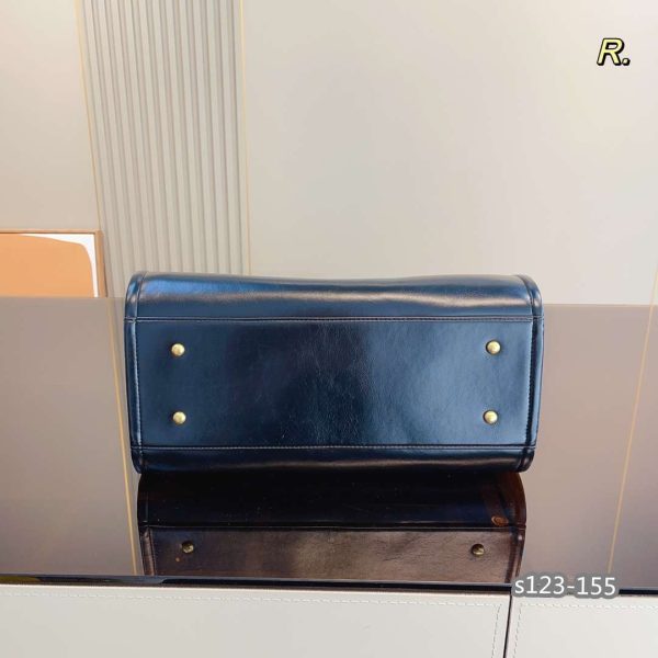 New Fashion CN Handbag C024