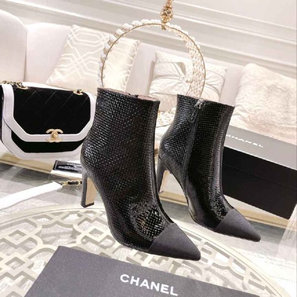 New Fashion Women CN Shoes 300