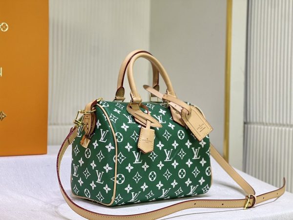 Luxury LV Handbag M24424