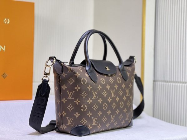 Luxury LV Handbag 66179