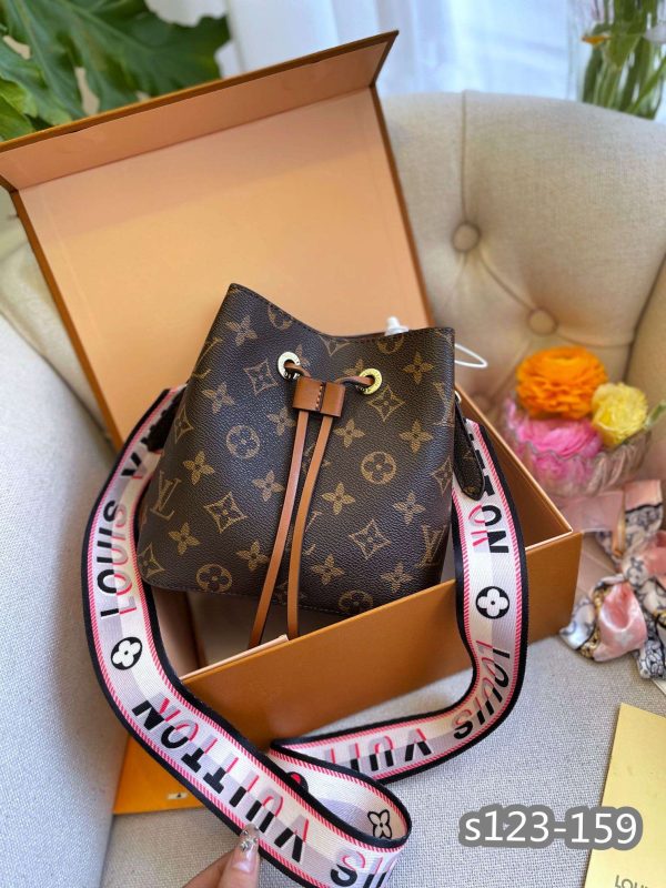 New Fashion LV Handbag L017