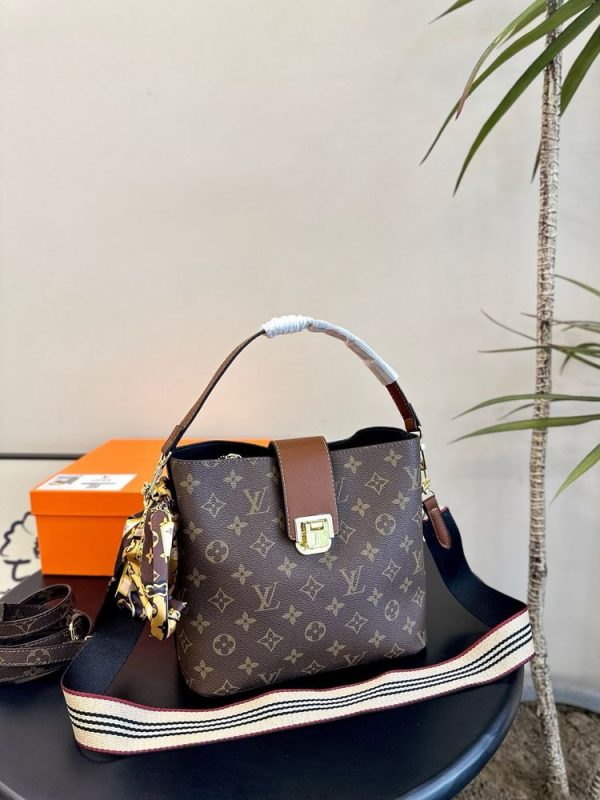 New Fashion LV Handbag L990