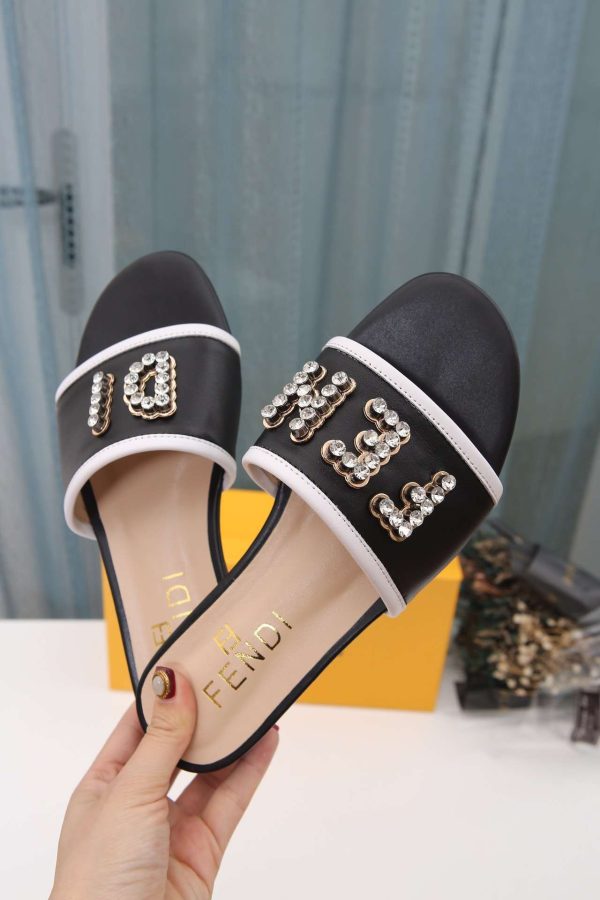 New Fashion Women Slippers 003