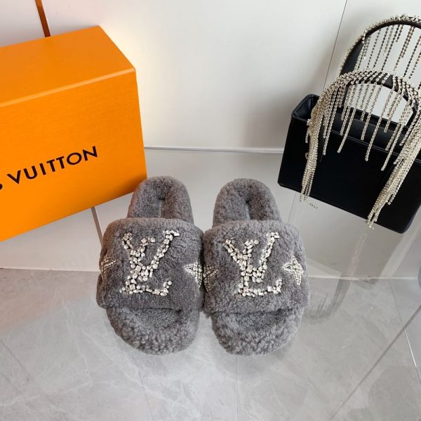 New Fashion Women LV Shoes 345