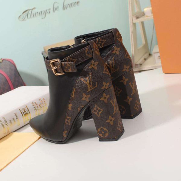 New Fashion Women LV Shoes 032