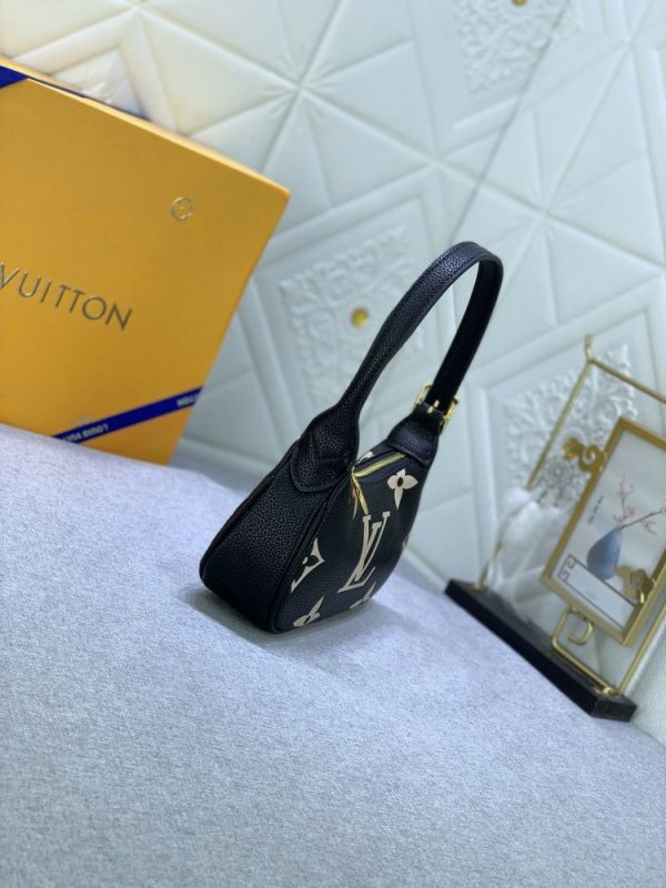 Luxury LV Handbag M82391.1