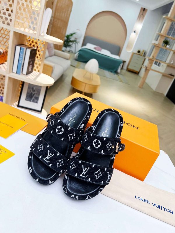 New Fashion Women LV Shoes 163