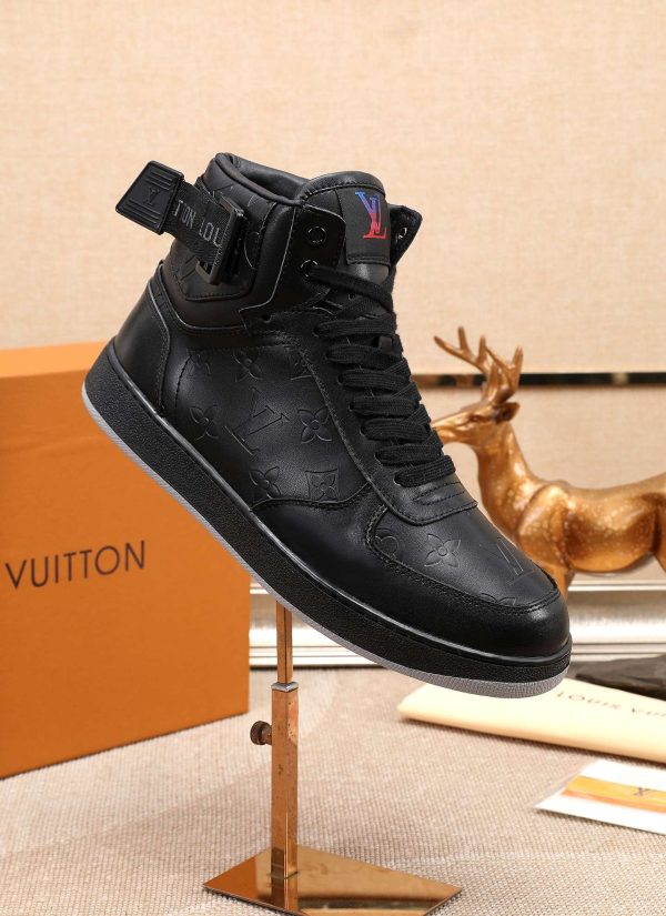 New Fashion Men LV Shoes 026