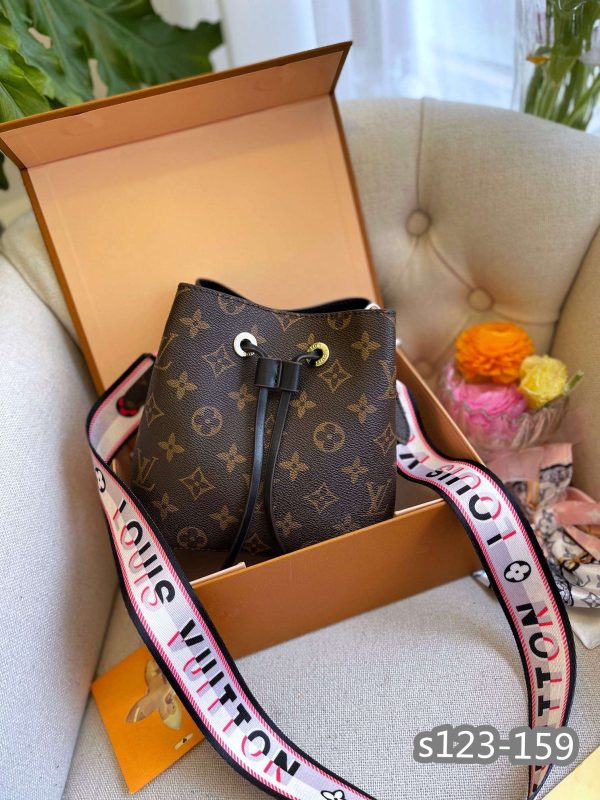 New Fashion LV Handbag L017