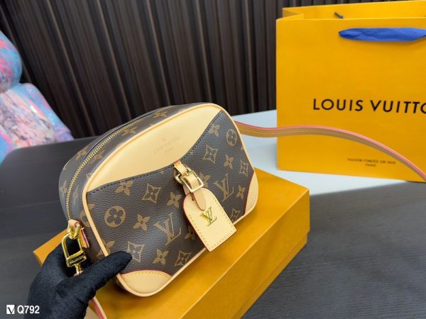 New Fashion LV Handbag L676