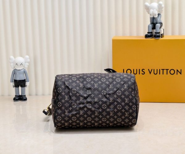 Luxury LV Handbag M59607