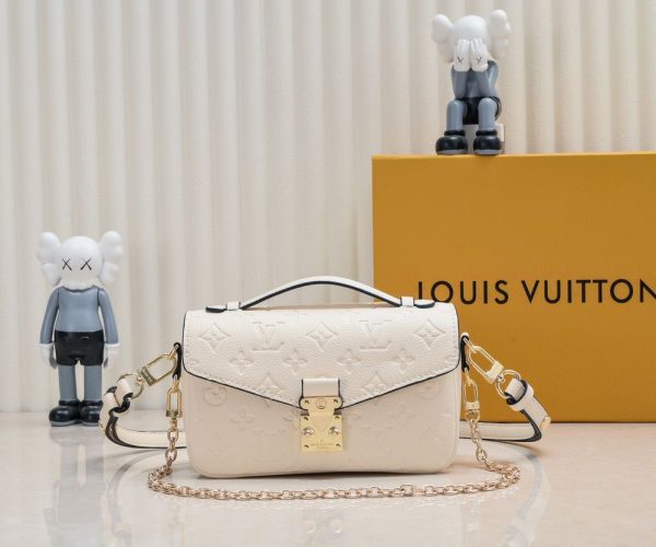 Luxury LV Handbag M22834