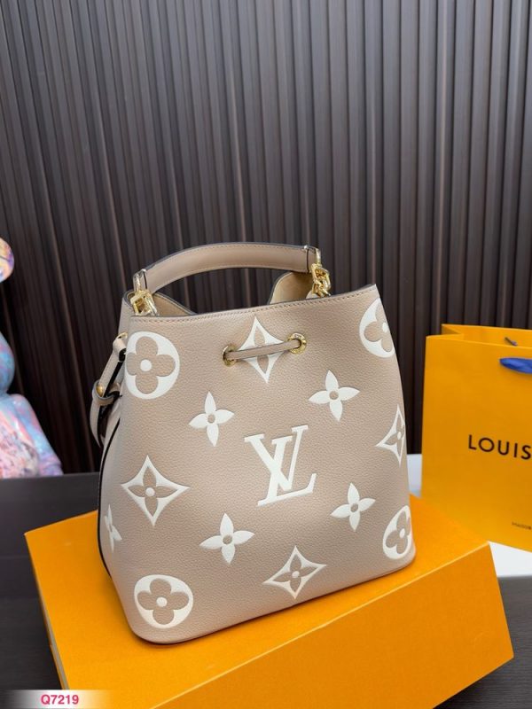 New Fashion LV Handbag L708