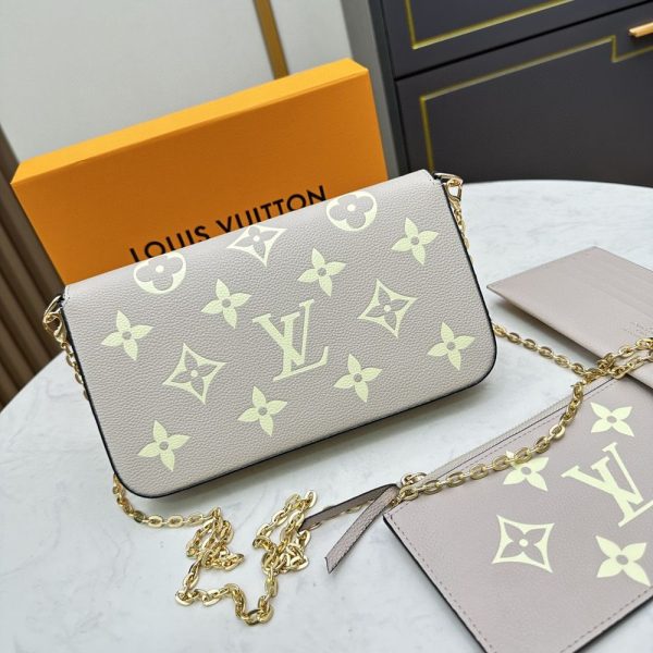 Luxury LV Handbag M69977