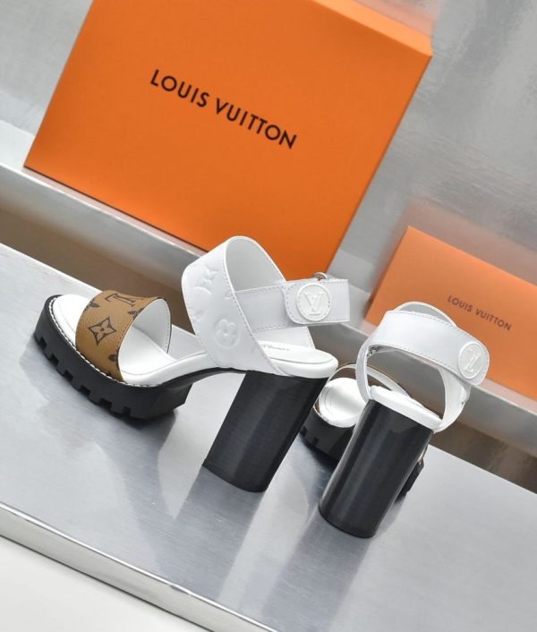 New Fashion Women LV Shoes 220